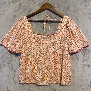 Old Navy Top‎ Womens Sz M Red Floral Flutter Sleeve Embroidery Smocked Feminine